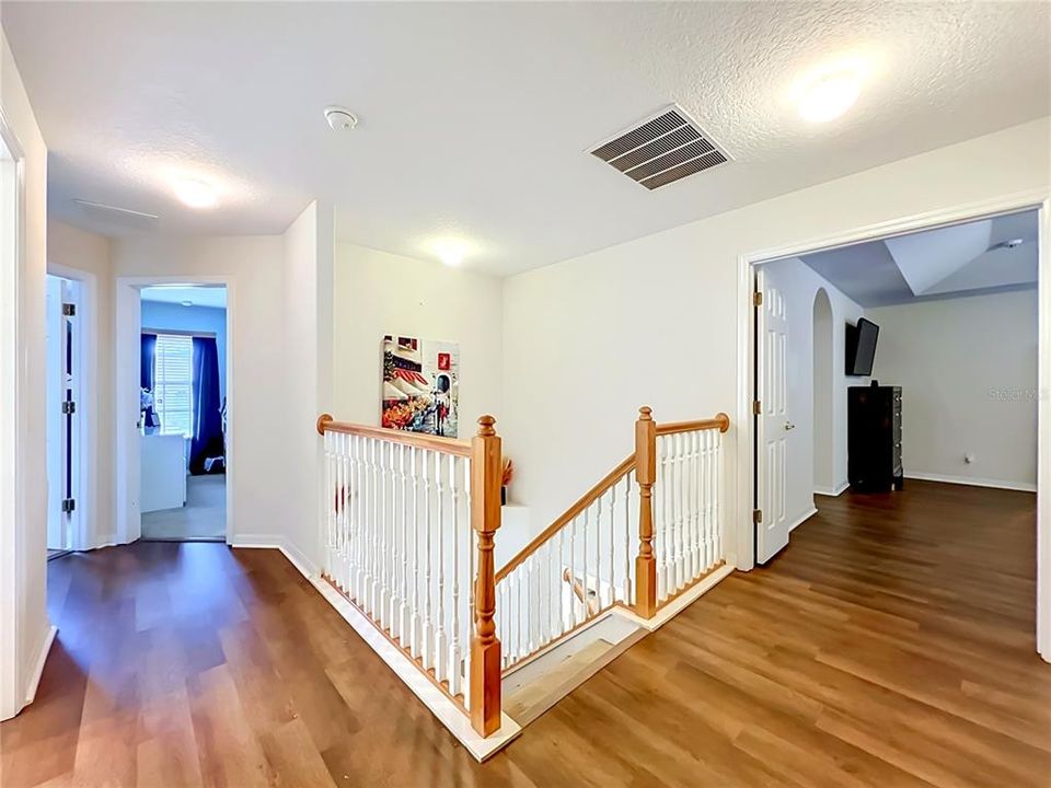 En Venta: $540,000 (4 camas, 2 baños, 2984 Pies cuadrados)