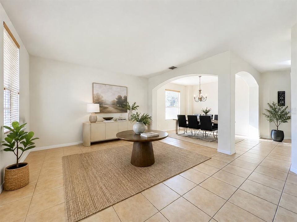 En Venta: $540,000 (4 camas, 2 baños, 2984 Pies cuadrados)
