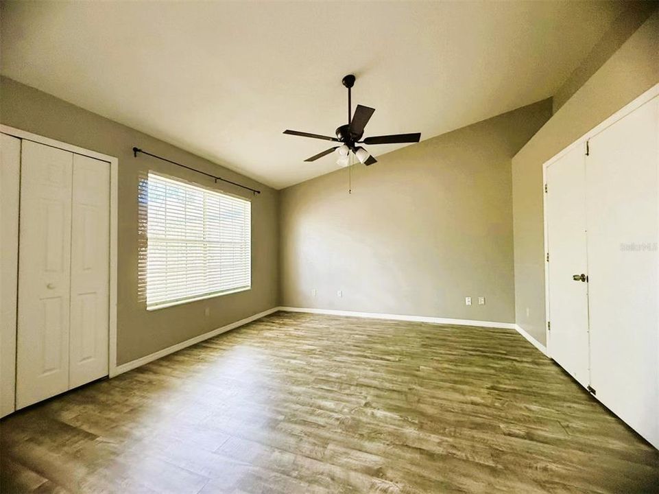 Active With Contract: $1,850 (2 beds, 2 baths, 1260 Square Feet)