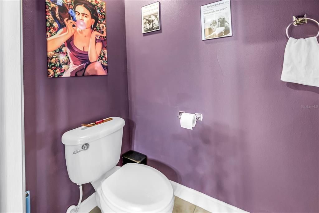 For Sale: $385,000 (2 beds, 2 baths, 1577 Square Feet)
