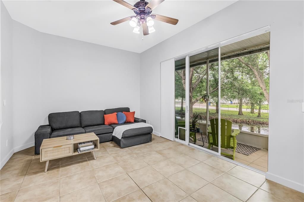 For Sale: $385,000 (2 beds, 2 baths, 1577 Square Feet)