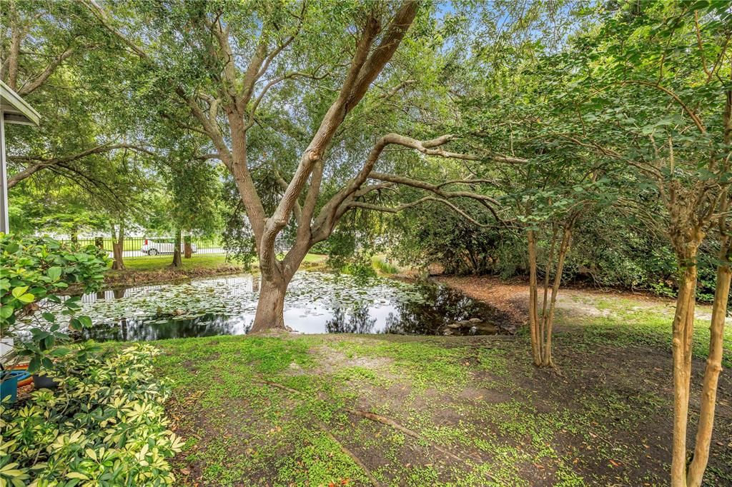 For Sale: $385,000 (2 beds, 2 baths, 1577 Square Feet)