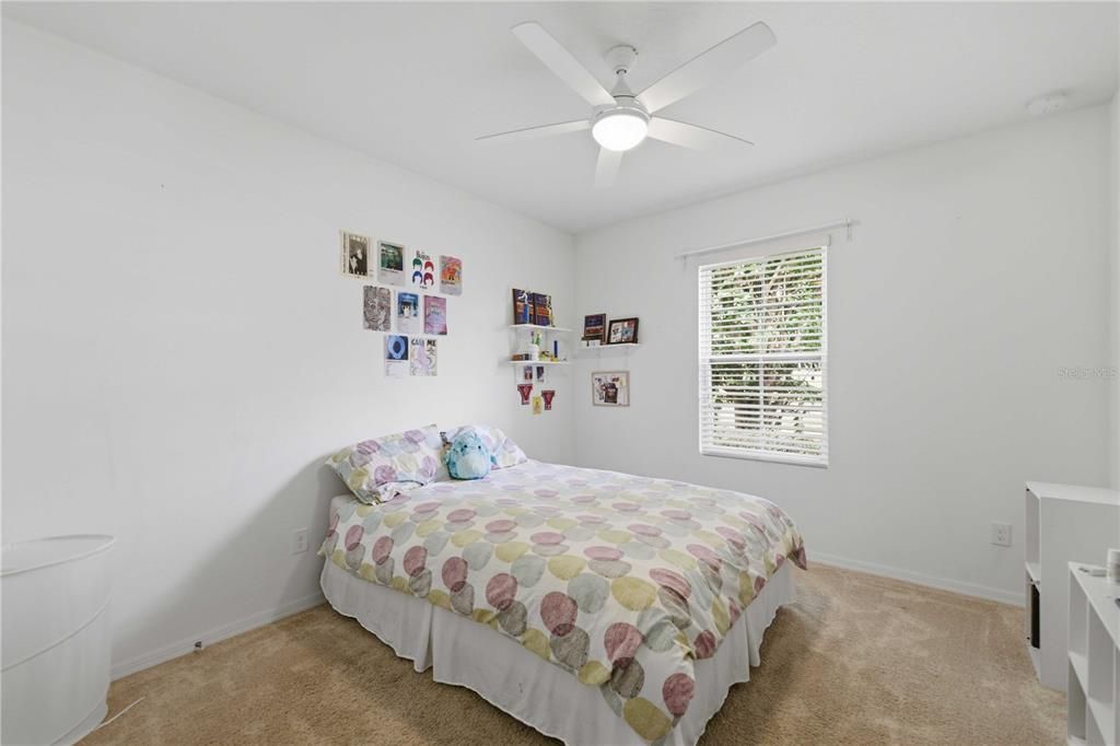 En Venta: $304,999 (3 camas, 2 baños, 1956 Pies cuadrados)