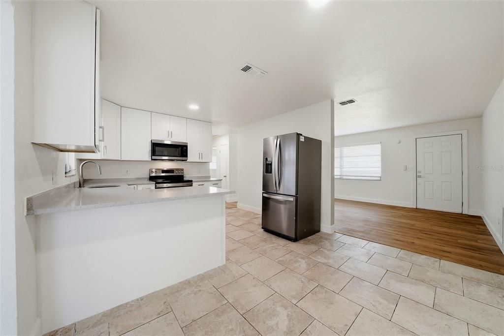 En Venta: $329,900 (2 camas, 1 baños, 900 Pies cuadrados)