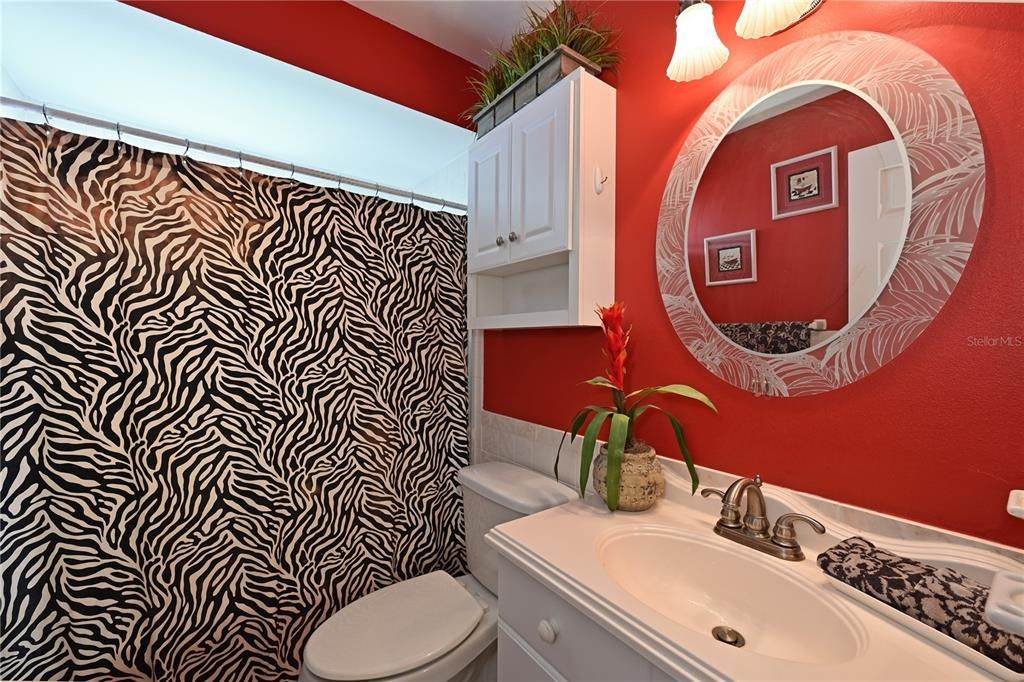 For Sale: $324,900 (3 beds, 2 baths, 1128 Square Feet)