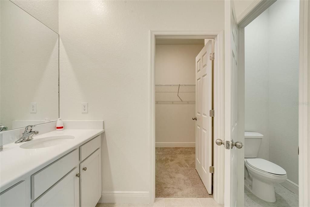 For Rent: $2,900 (4 beds, 3 baths, 2381 Square Feet)