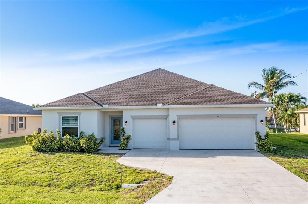For Rent: $2,900 (4 beds, 3 baths, 2381 Square Feet)