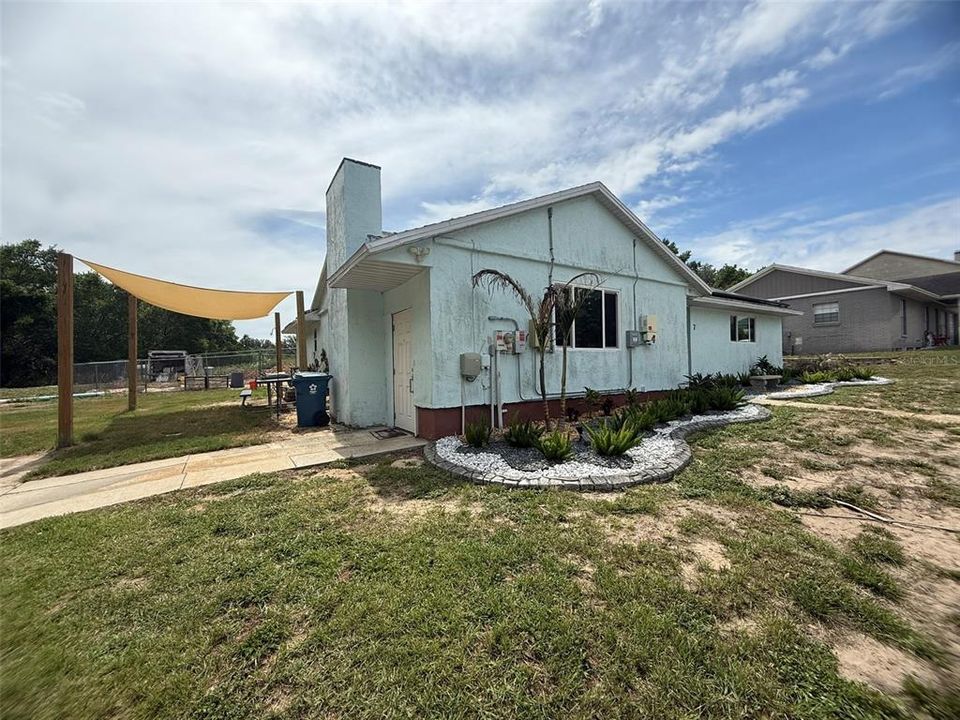 На продажу: $339,000 (3 спален, 2 ванн, 1664 Квадратных фут)