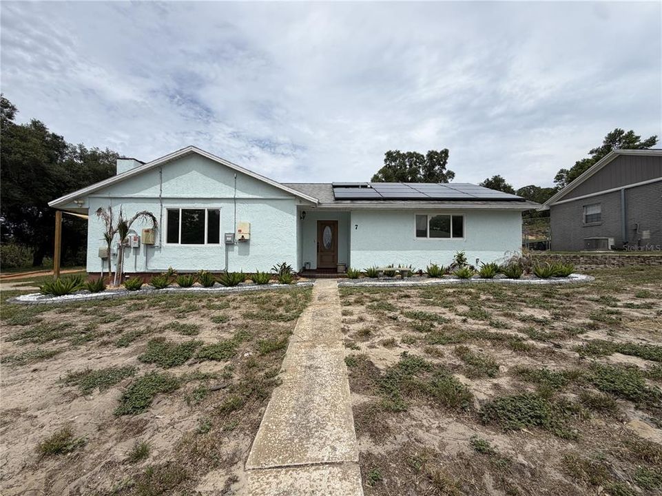 На продажу: $329,900 (3 спален, 2 ванн, 1664 Квадратных фут)