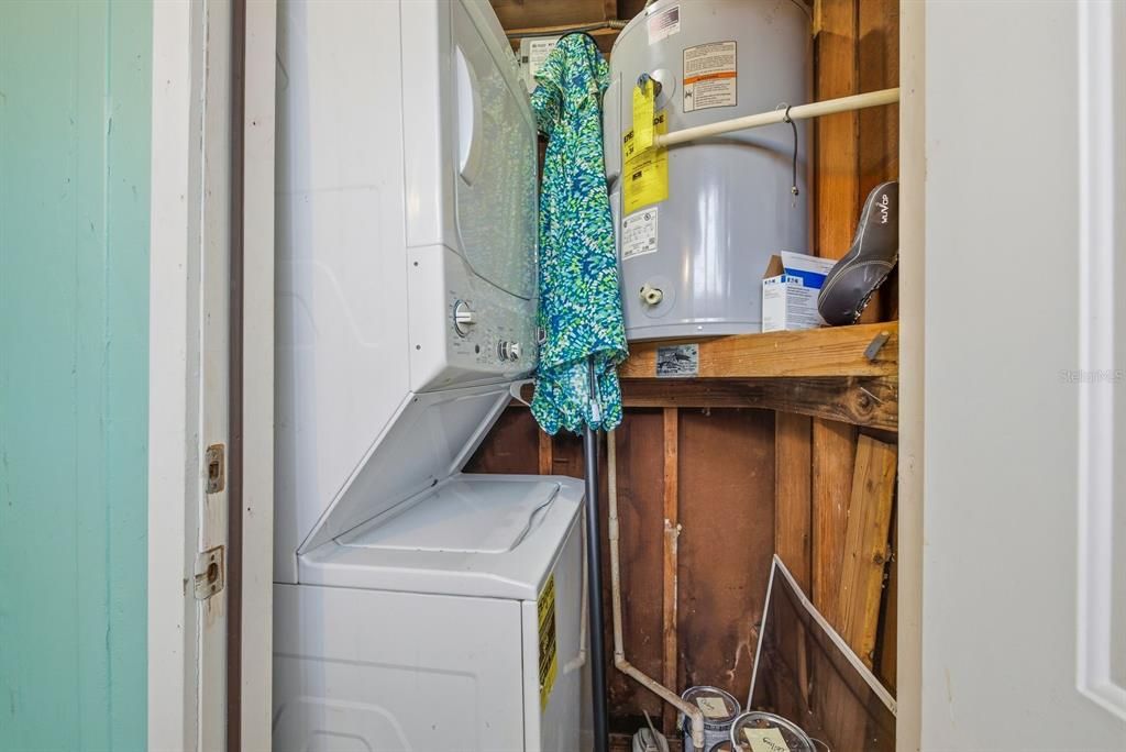 For Rent: $1,850 (2 beds, 1 baths, 650 Square Feet)