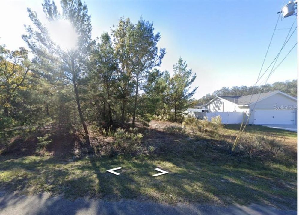 На продажу: $22,900 (0.24 acres)