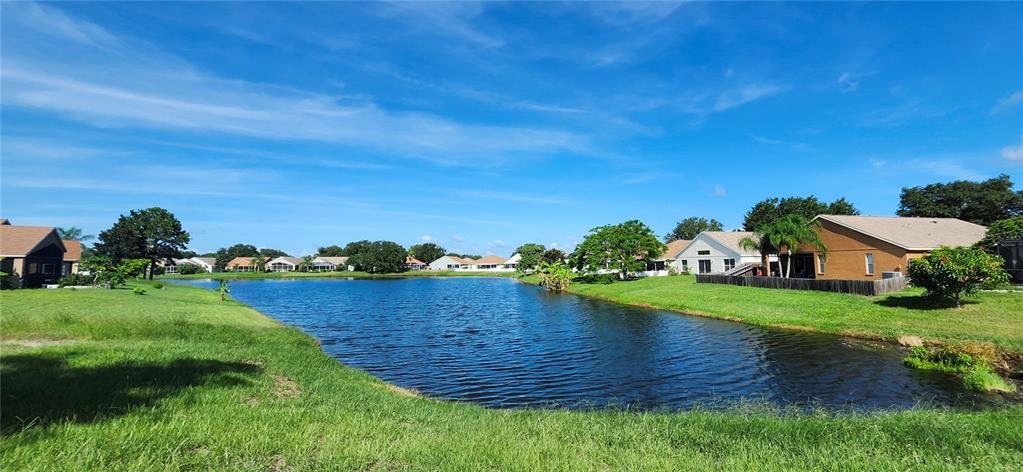 For Rent: $2,300 (4 beds, 2 baths, 1946 Square Feet)