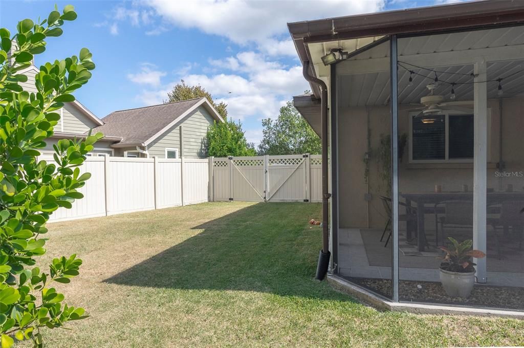 For Sale: $424,000 (3 beds, 2 baths, 1415 Square Feet)