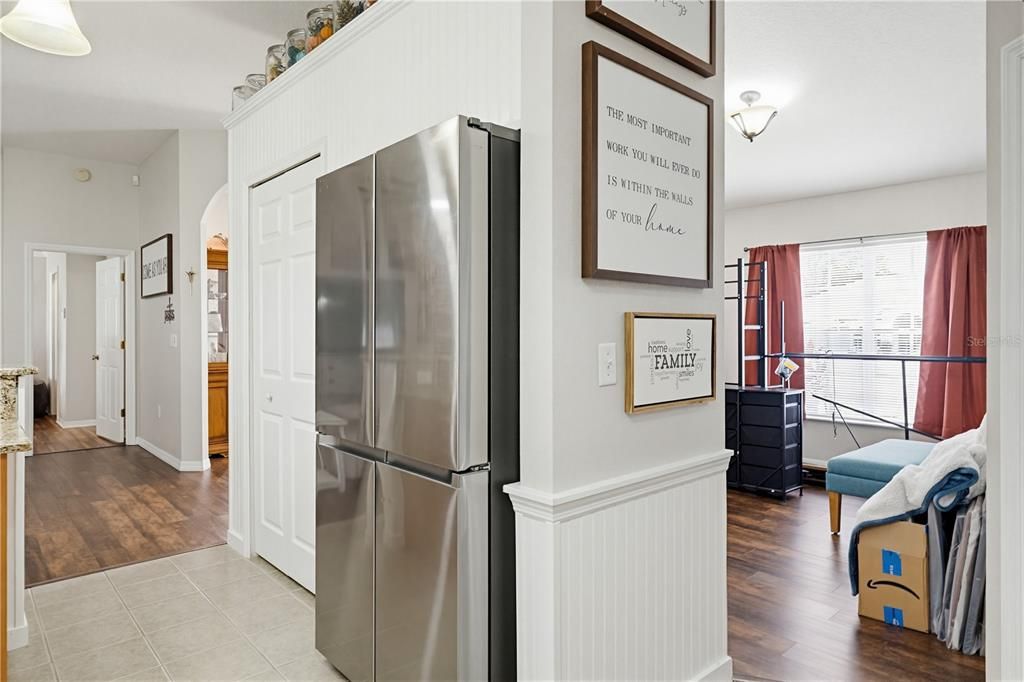 For Sale: $345,000 (3 beds, 2 baths, 2006 Square Feet)