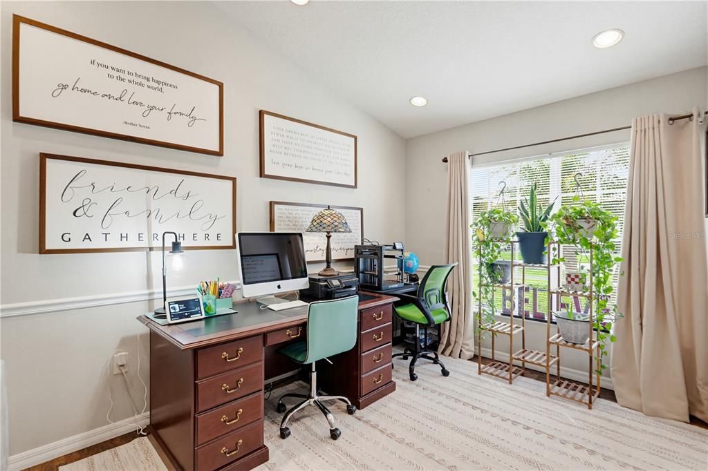 For Sale: $345,000 (3 beds, 2 baths, 2006 Square Feet)