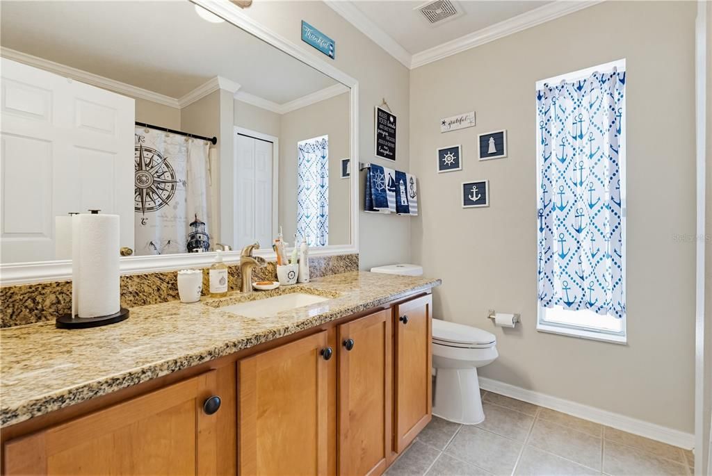 For Sale: $345,000 (3 beds, 2 baths, 2006 Square Feet)