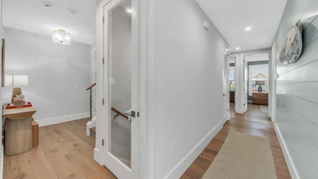 En Venta: $3,769,219 (5 camas, 5 baños, 3021 Pies cuadrados)