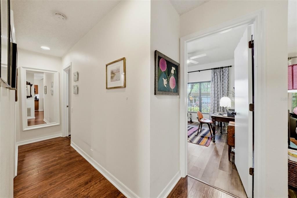 For Sale: $329,000 (3 beds, 2 baths, 1250 Square Feet)