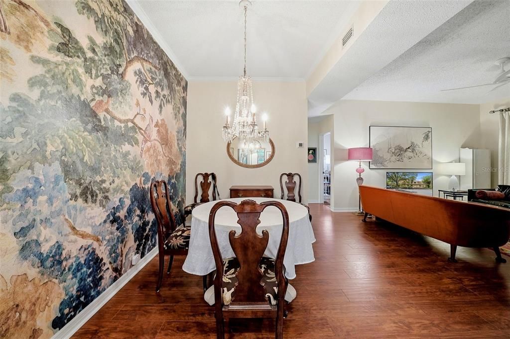 For Sale: $329,000 (3 beds, 2 baths, 1250 Square Feet)