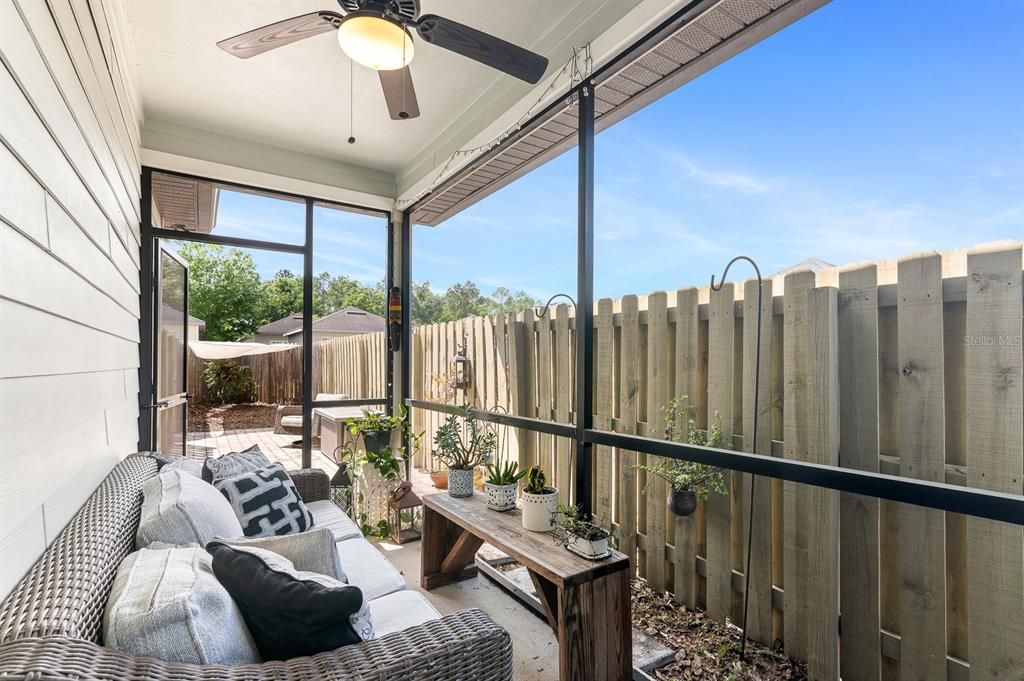 For Rent: $2,900 (3 beds, 2 baths, 1636 Square Feet)