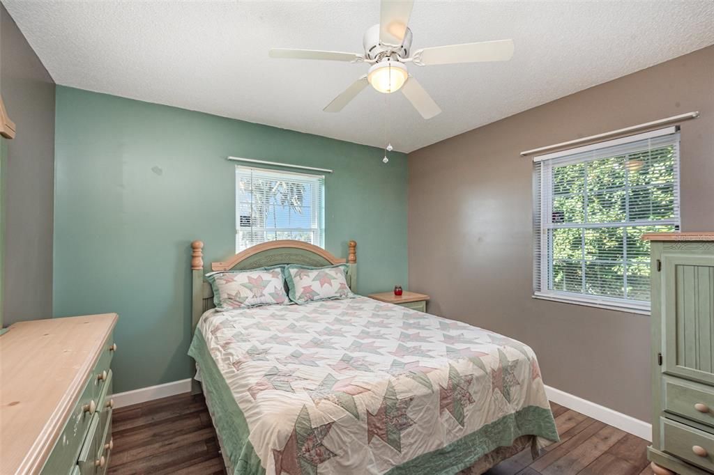 For Sale: $328,000 (3 beds, 2 baths, 1360 Square Feet)