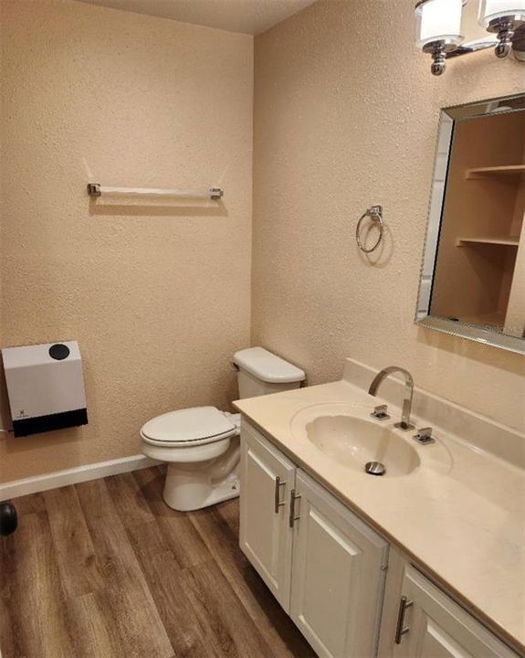 For Sale: $169,000 (3 beds, 2 baths, 1232 Square Feet)