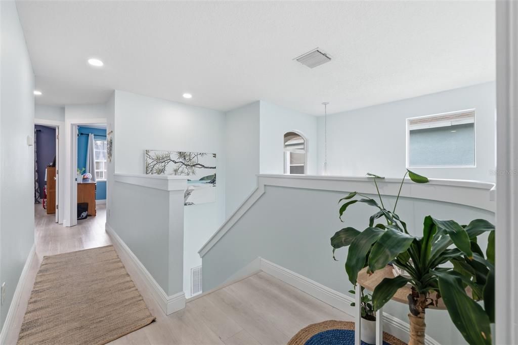 For Sale: $449,900 (3 beds, 2 baths, 1537 Square Feet)