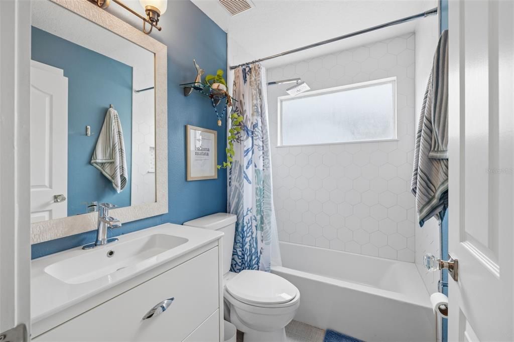 For Sale: $449,900 (3 beds, 2 baths, 1537 Square Feet)