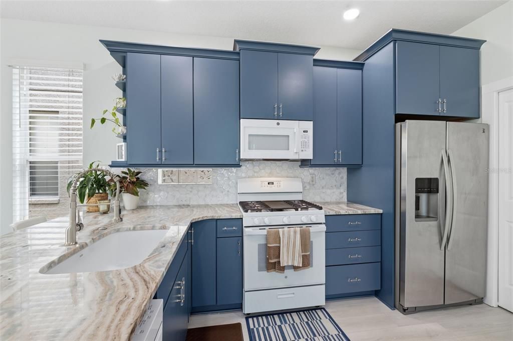 For Sale: $449,900 (3 beds, 2 baths, 1537 Square Feet)