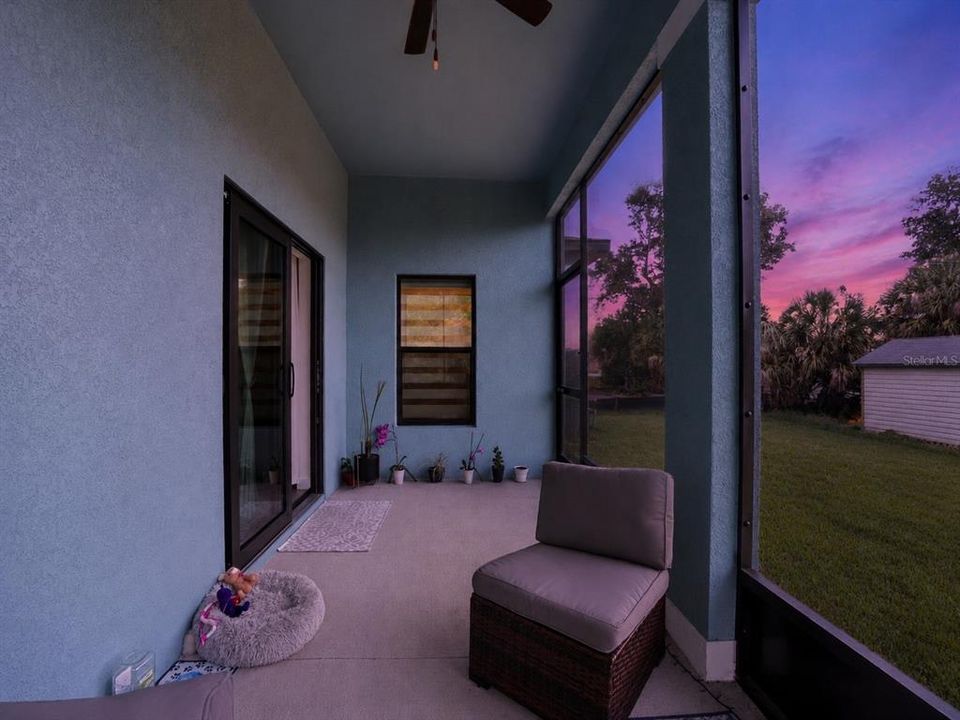 For Sale: $374,900 (4 beds, 2 baths, 1727 Square Feet)