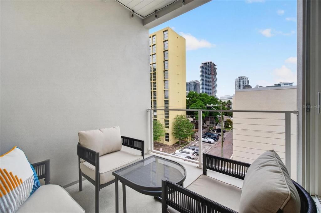 En Renta: $4,850 (2 camas, 2 baños, 1830 Pies cuadrados)