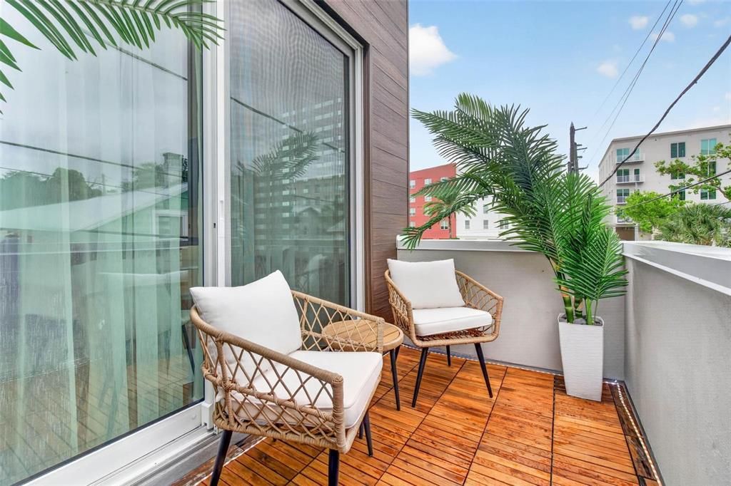 En Renta: $4,850 (2 camas, 2 baños, 1830 Pies cuadrados)