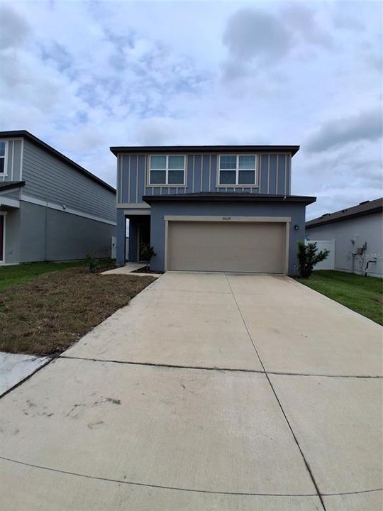For Rent: $2,395 (4 beds, 3 baths, 2260 Square Feet)
