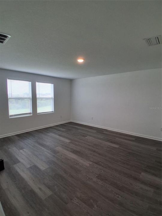For Rent: $2,395 (4 beds, 3 baths, 2260 Square Feet)
