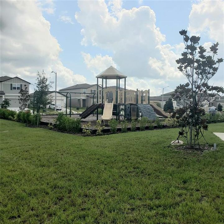 For Rent: $2,395 (4 beds, 3 baths, 2260 Square Feet)