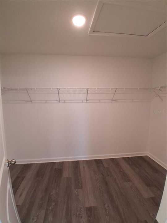 For Rent: $2,395 (4 beds, 3 baths, 2260 Square Feet)