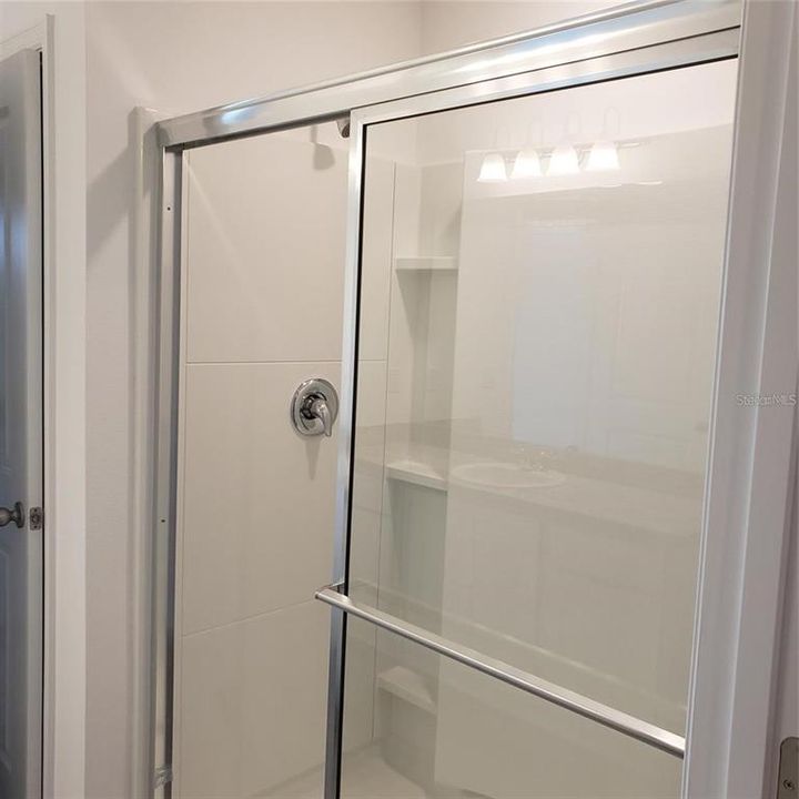 For Rent: $2,395 (4 beds, 3 baths, 2260 Square Feet)