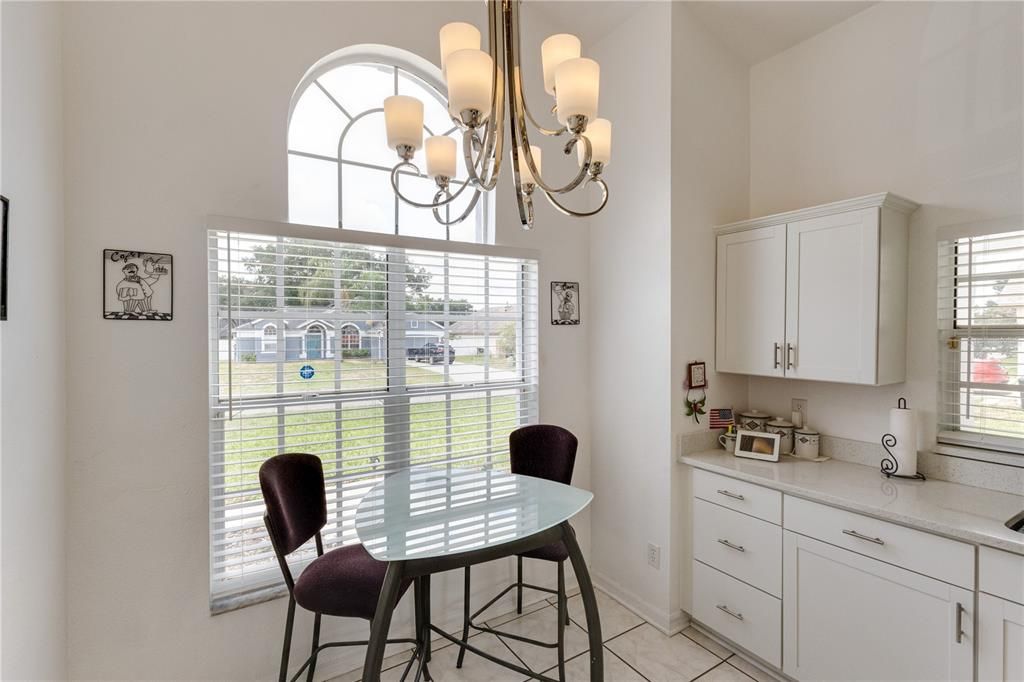 For Sale: $349,000 (3 beds, 2 baths, 1462 Square Feet)