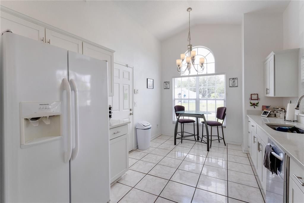 For Sale: $349,000 (3 beds, 2 baths, 1462 Square Feet)
