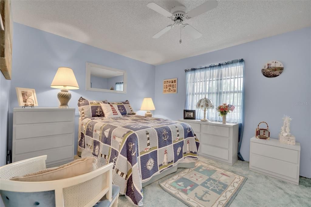 For Sale: $199,000 (2 beds, 2 baths, 1182 Square Feet)
