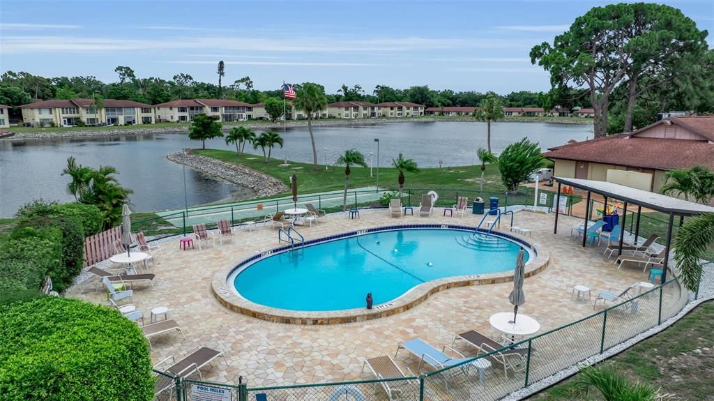 For Sale: $199,000 (2 beds, 2 baths, 1182 Square Feet)