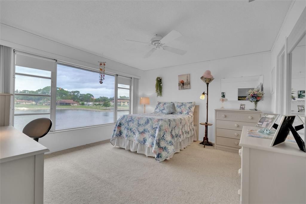 For Sale: $199,000 (2 beds, 2 baths, 1182 Square Feet)