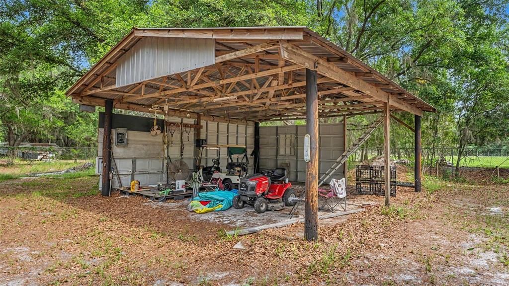 For Sale: $250,000 (5 beds, 2 baths, 2280 Square Feet)