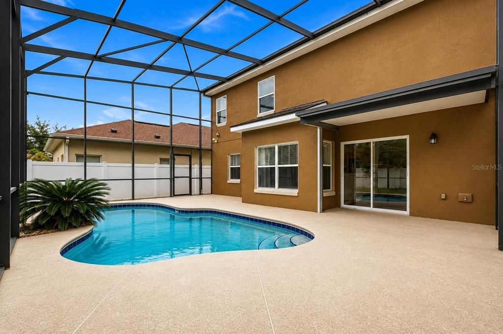For Sale: $480,000 (5 beds, 3 baths, 2782 Square Feet)