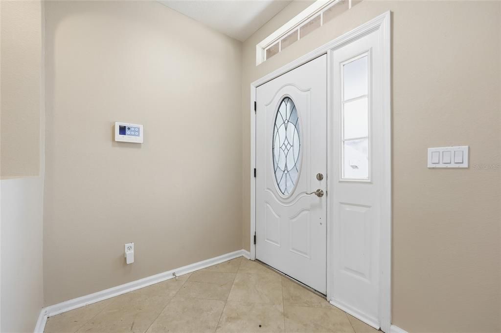 For Sale: $480,000 (5 beds, 3 baths, 2782 Square Feet)