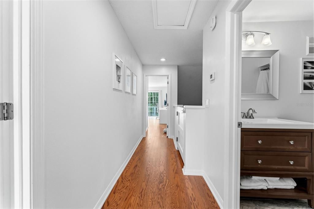 For Sale: $575,000 (3 beds, 2 baths, 1564 Square Feet)