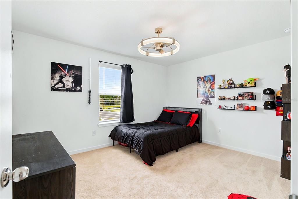 For Sale: $425,000 (4 beds, 2 baths, 2894 Square Feet)