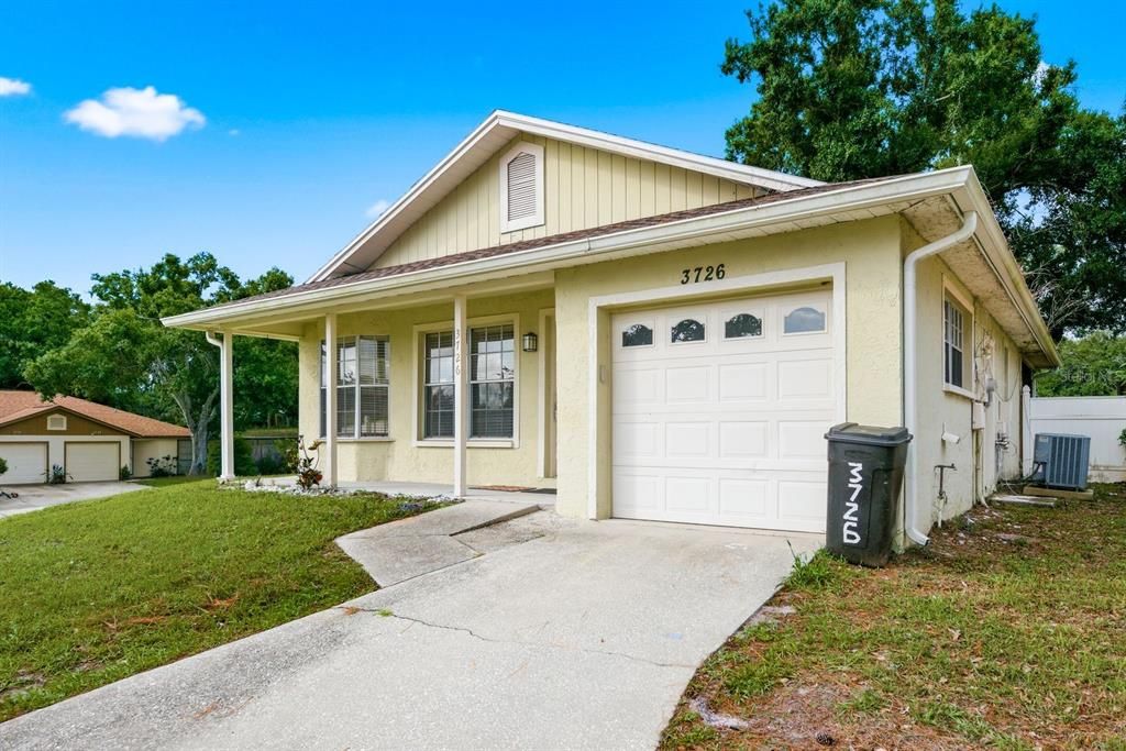 For Rent: $2,350 (3 beds, 2 baths, 1060 Square Feet)