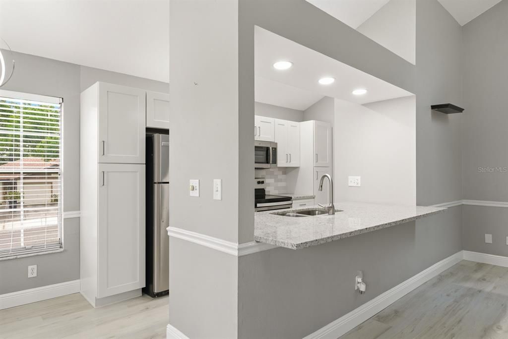 For Rent: $2,350 (3 beds, 2 baths, 1060 Square Feet)