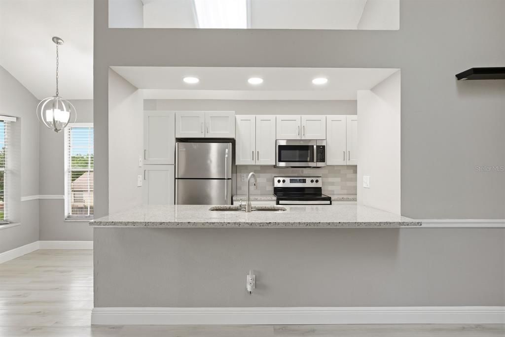 For Rent: $2,350 (3 beds, 2 baths, 1060 Square Feet)